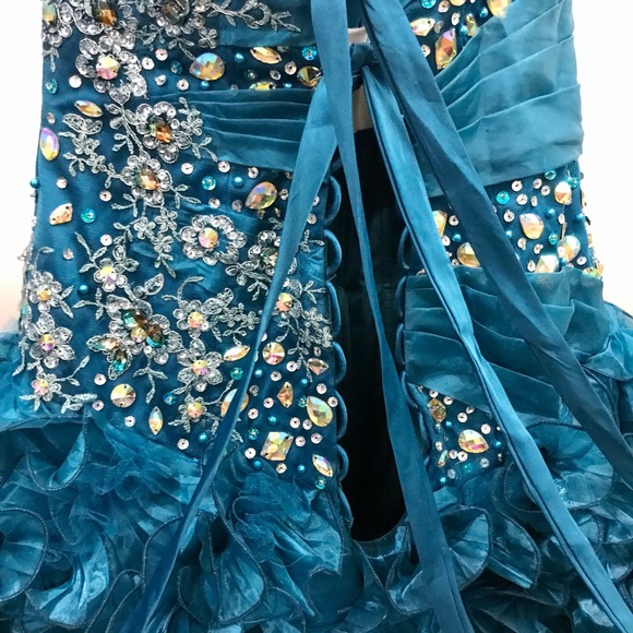 Ball Gown👑Pageant Gown Prom Gown Your Gown Gorgeous color and sequins decals 🌹 - Picture 11 of 16